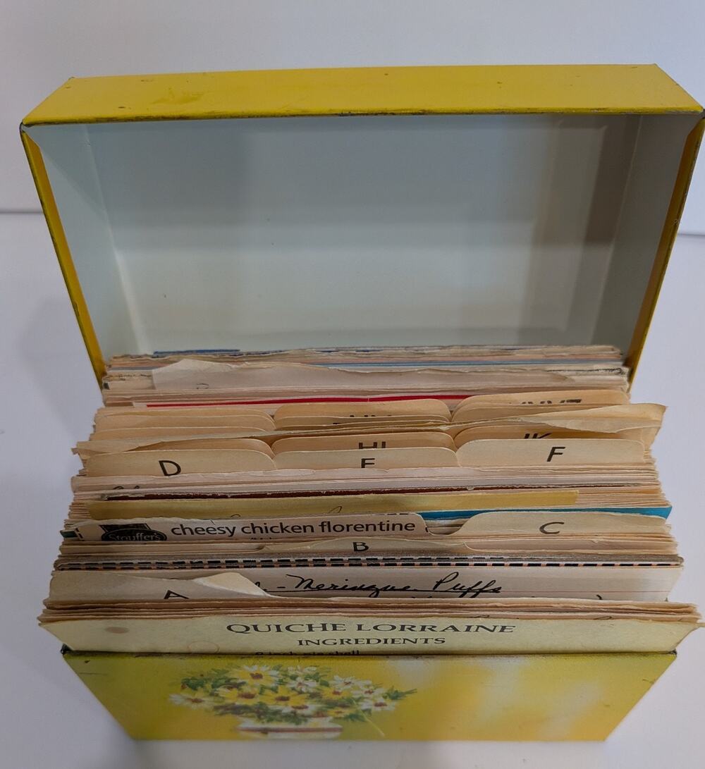 Vintage Metal Recipe Box Stuffed With Recipes Handwritten Clipped Cottagecore